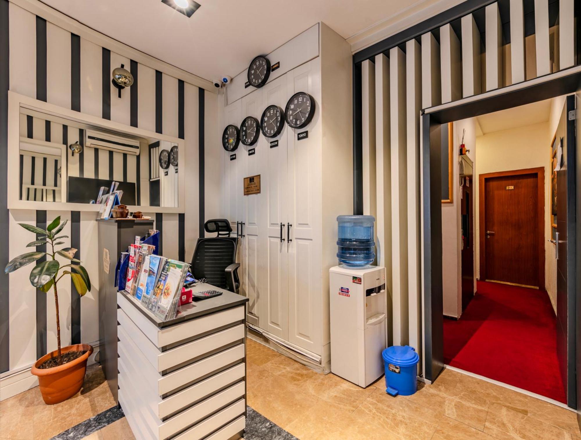 La Pazza Suites Estambul Exterior foto