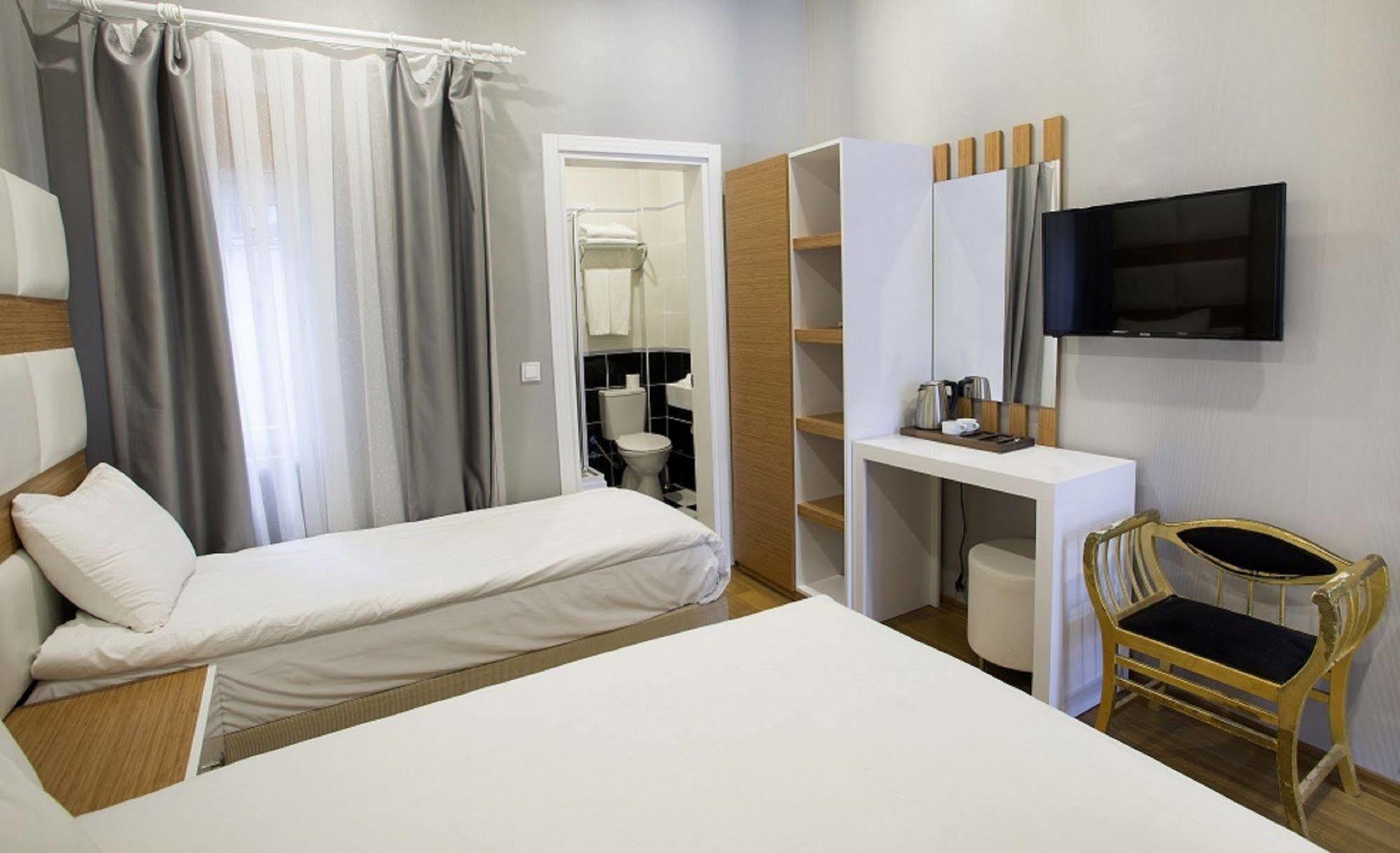La Pazza Suites Estambul Exterior foto